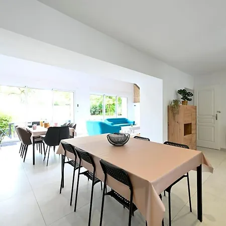 L'echappee Belle Elegance, Familiale, Conviviale بيت للعطل